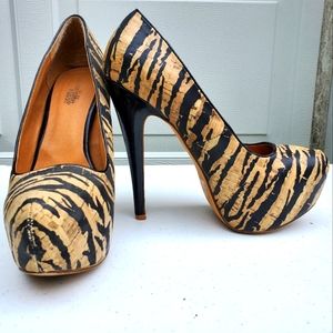 Charlotte Russe stiletto pumps size 6